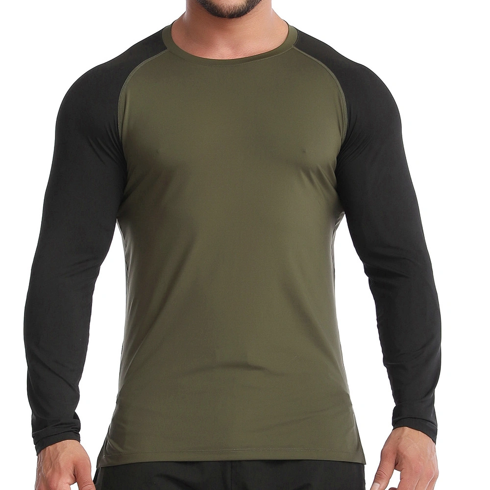 Wholesale Clothing New Design Men&prime;s Green/Black Contrast Colors Long Sleeve Compression Sports Shirt Wit Bottom Split